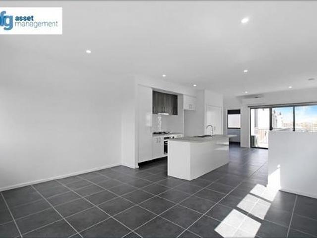 Townhouse for rent in Camerons Creek, Victoria