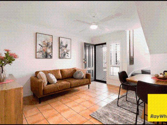 Townhouse for rent in Toombul, Queensland