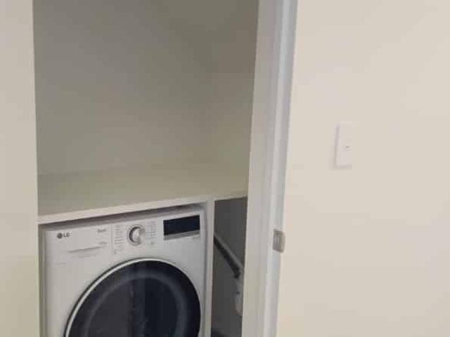 Townhouse for rent in Heathcote, Canterbury