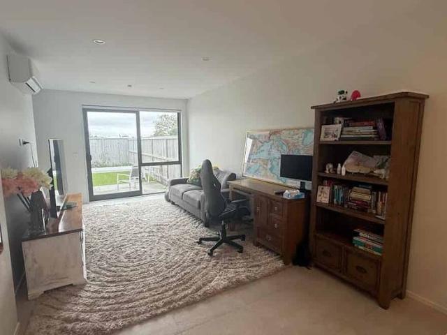 Townhouse for rent in Papakura