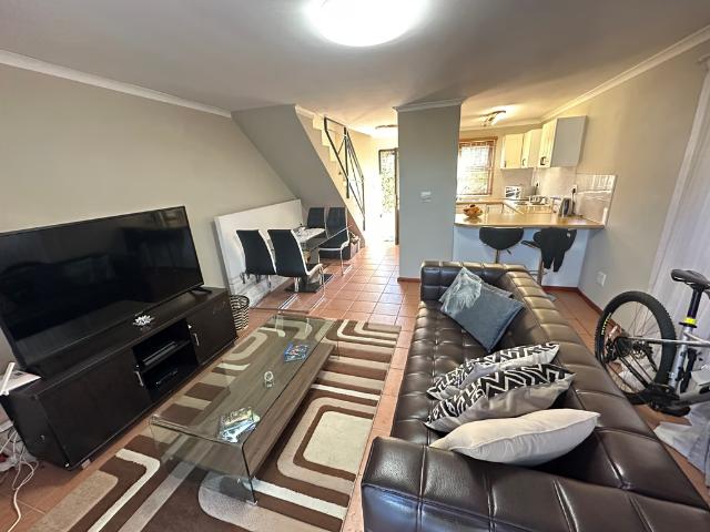 House for rent in Bloubergrant, City of Cape Town