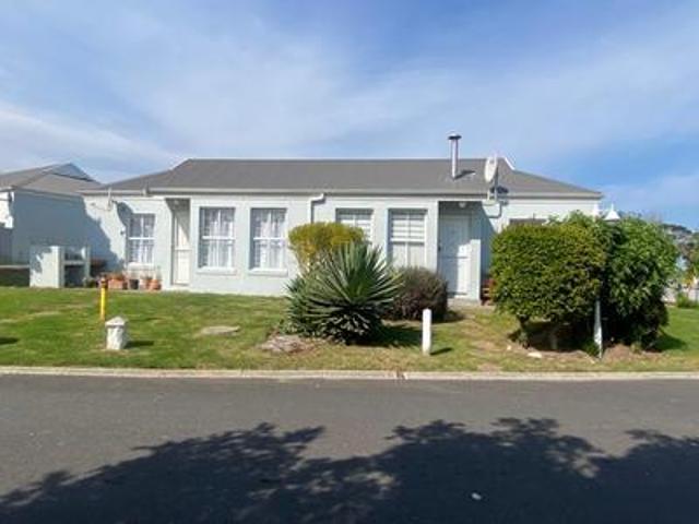 Townhouse for rent in Durbanville, Western Cape