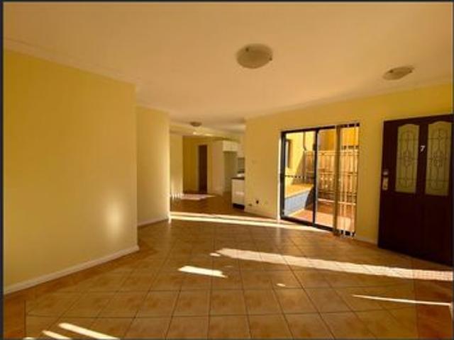 Townhouse for rent in Campsie, Sydney