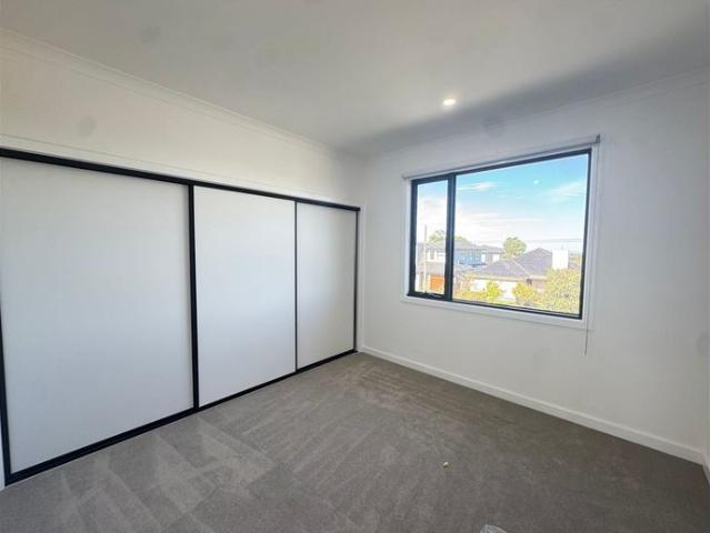 Townhouse for rent in Camerons Creek, Victoria