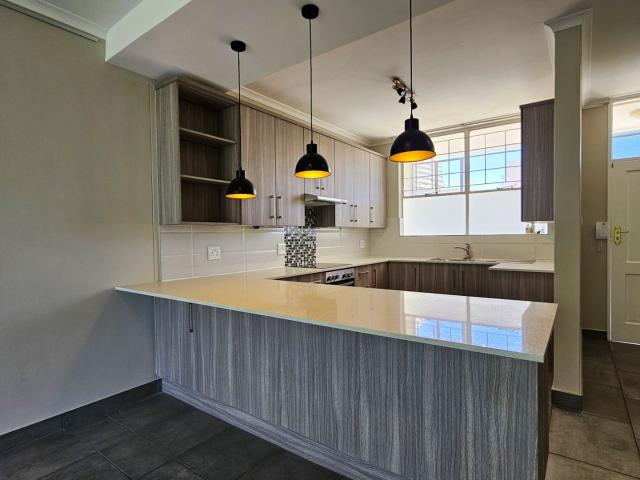 Apartment for rent in Atholl Gardens, Sandton