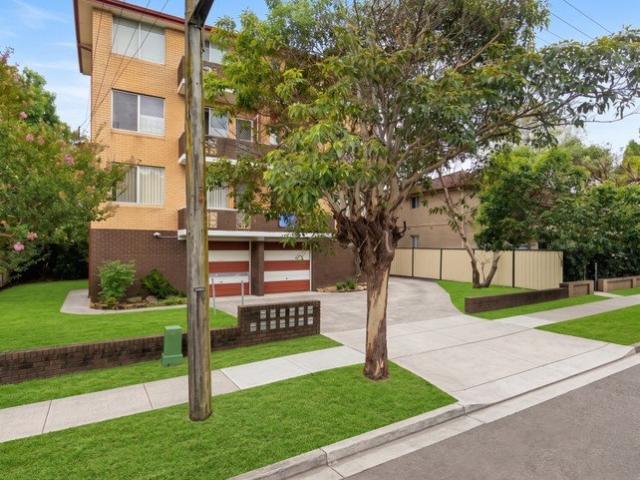 Apartment for rent in Campsie, Sydney