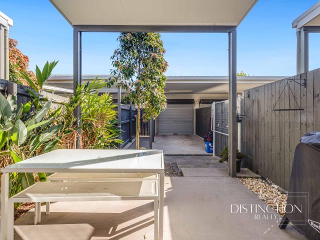 Townhouse for sale in Kings Creek, Queensland