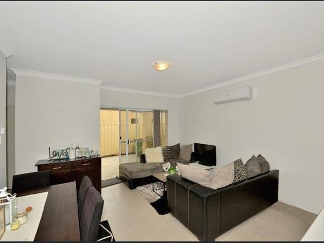 Apartment for rent in Parklands, Western Australia