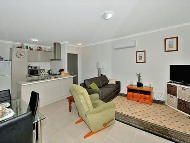 Apartment for rent in Parklands, Western Australia