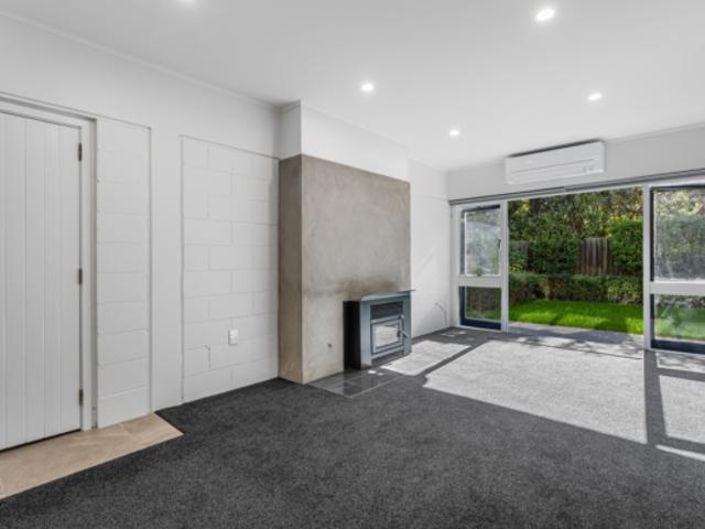 Room for rent in Christchurch Room for rent in Christchurch