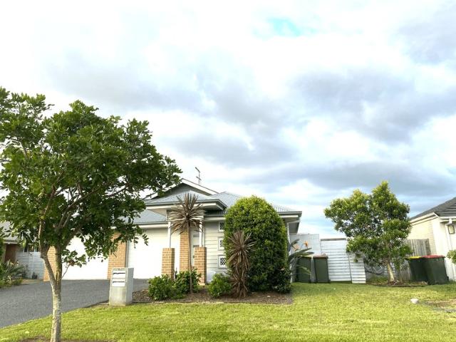 Duplex for rent in Riverbank, Greater Brisbane
