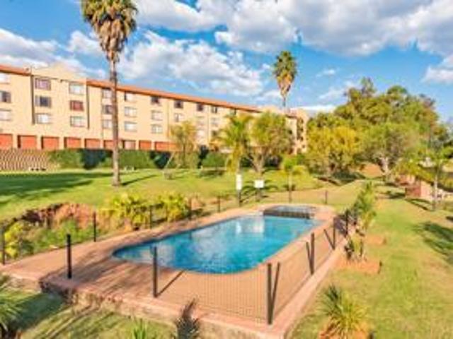 Apartment for sale in Roodepoort, Gauteng