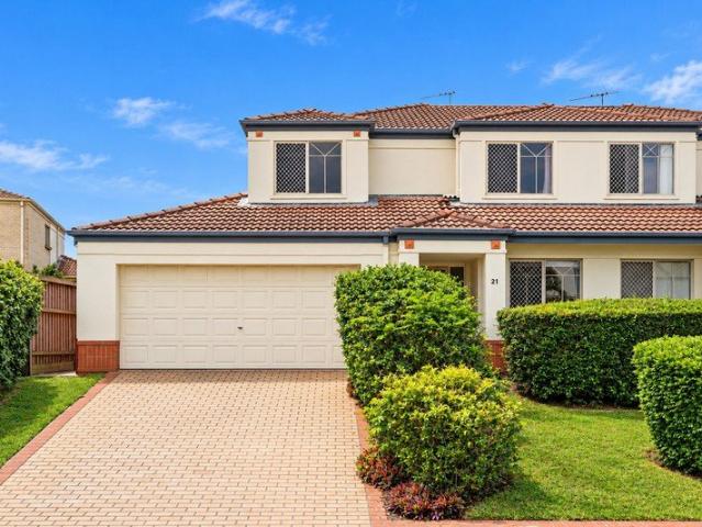 Townhouse for sale in Hillview Manors, Greater Brisbane