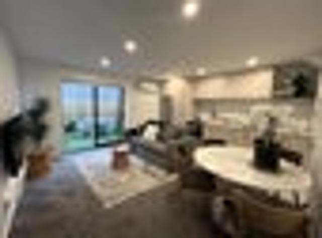 Townhouse for sale in Heathcote, Canterbury