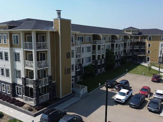 Condo for rent in Wedgewood, Alberta