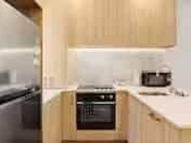 Townhouse for rent in Penrose