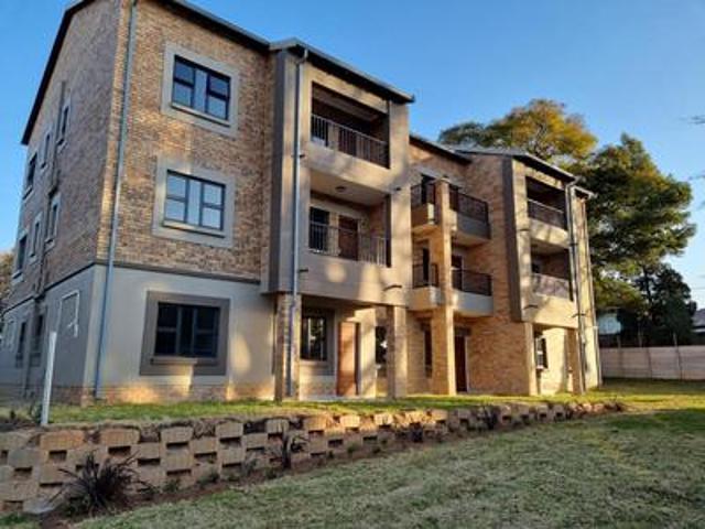 Apartment for sale in Vosloorus, Gauteng
