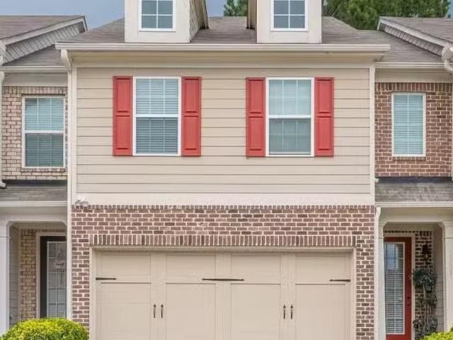 Condo for rent in Snellville