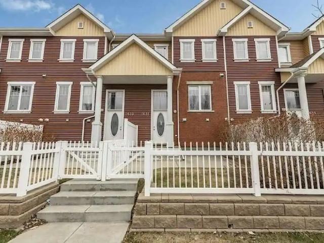 Townhouse for rent in Terwillegar Community, Edmonton