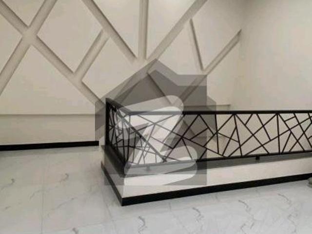 House for sale in Faisalabad, Islamabad Capital Territory