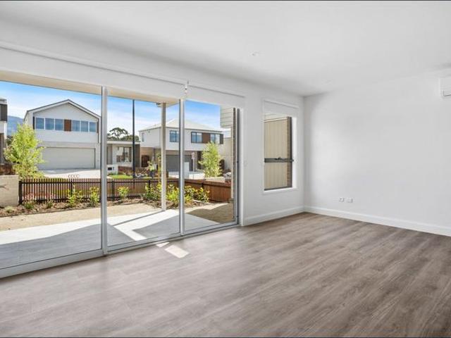 Townhouse for rent in Hobart, Tasmania