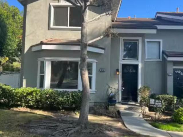 Condo for rent in Irvine, Woodbridge