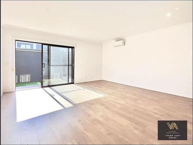 Townhouse for rent in Camerons Creek, Victoria