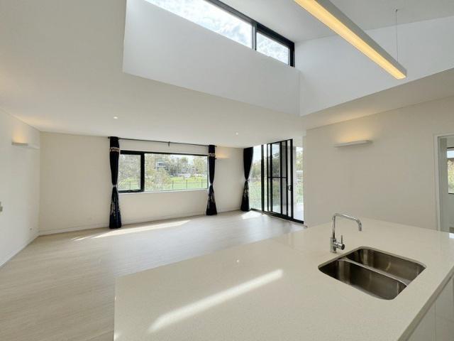 Apartment for rent in Crimson Hill, Sydney