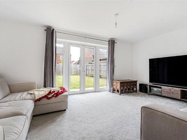 House for rent in Stoke Mandeville, Buckinghamshire