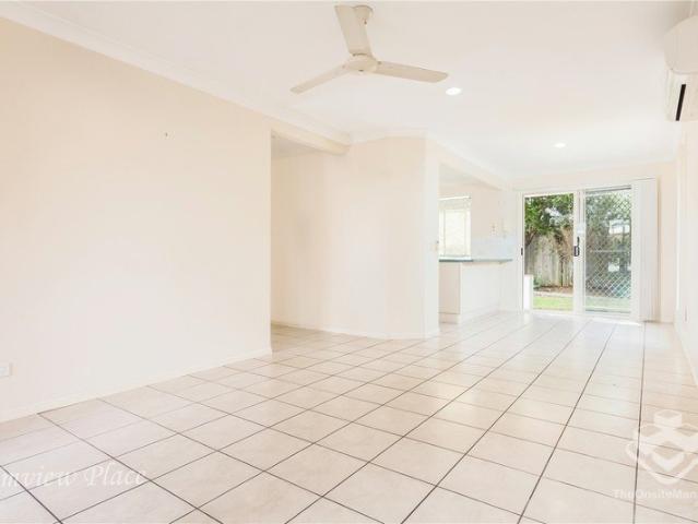 Townhouse for rent in Toombul, Queensland
