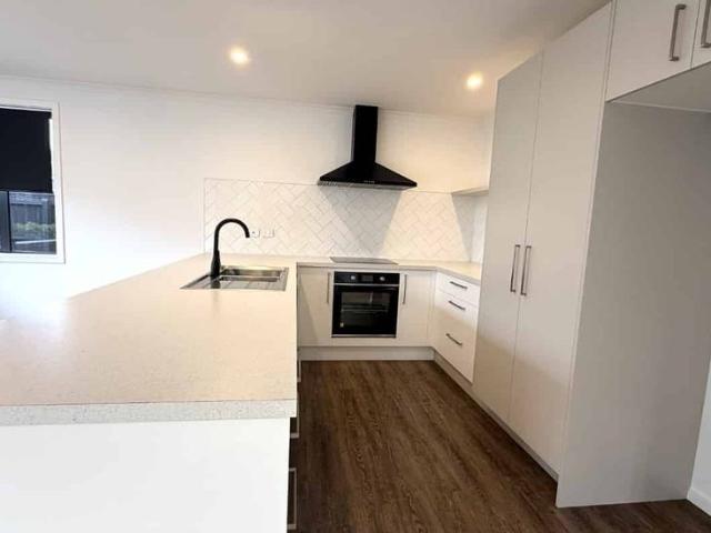 House for rent in Islington, Blenheim