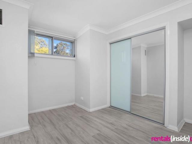 Townhouse for rent in Sydney, New South Wales