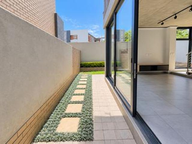 Townhouse for rent in Pretoria, City of Tshwane Metropolitan Municipality