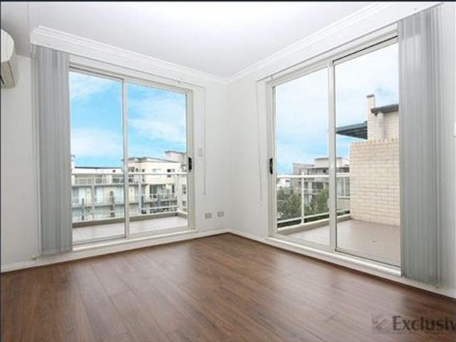 Apartment for rent in Centenary Park, Sydney