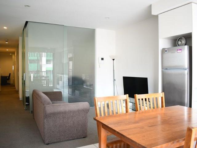 Apartment for rent in Carlton