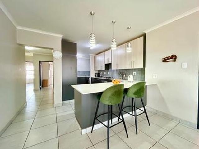 Apartment for rent in Hartbeespoort Dam Nature Reserve, North West