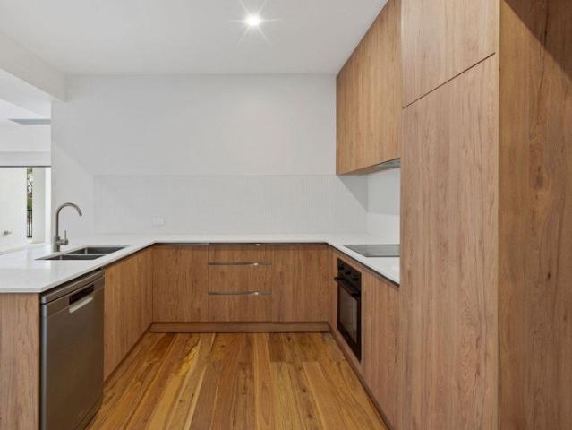 Apartment for rent in Toombul, Queensland