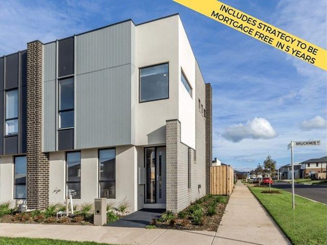 Townhouse for sale in Camerons Creek, Victoria
