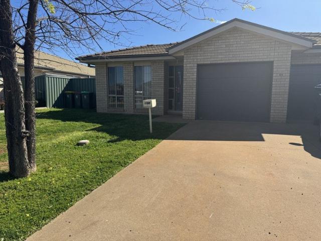 Duplex for rent in Parkes, Parkes Shire Council