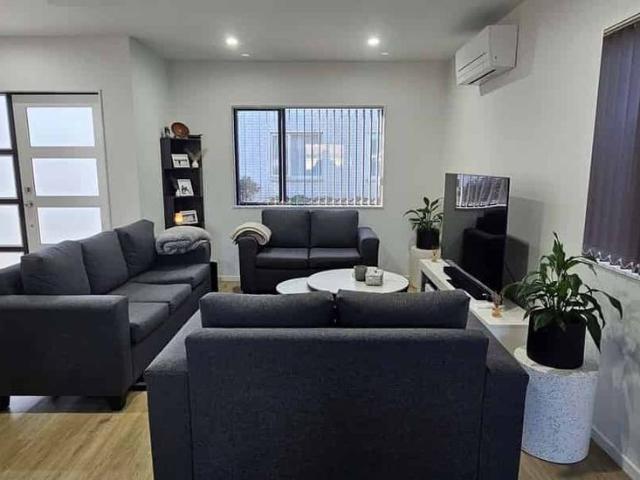 Townhouse for rent in Rapanui, Oroua County