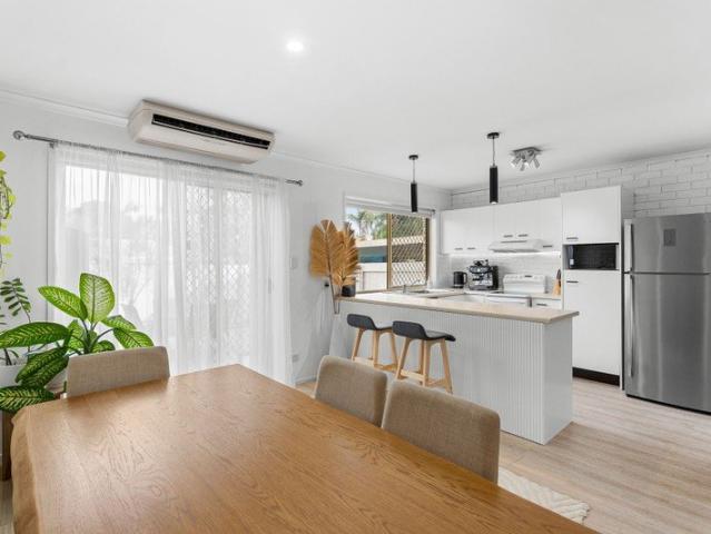 Townhouse for rent in Toombul, Queensland