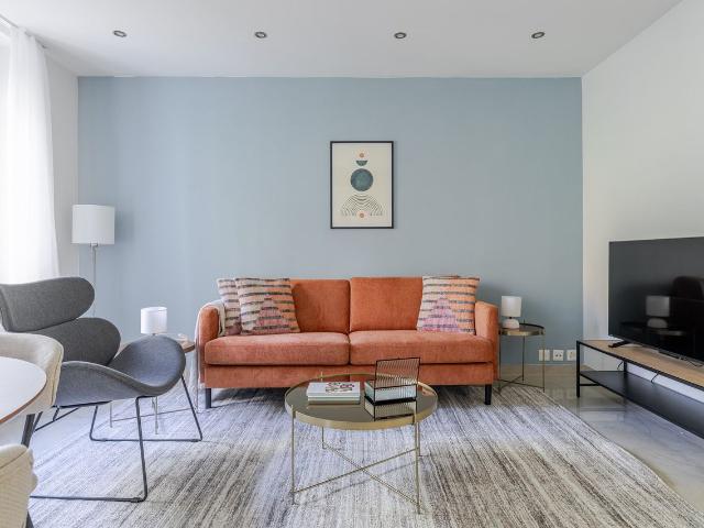 Apartment mieten in Einigen, Zürich