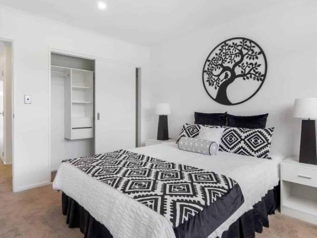 Townhouse for rent in Lynfield, Oroua County