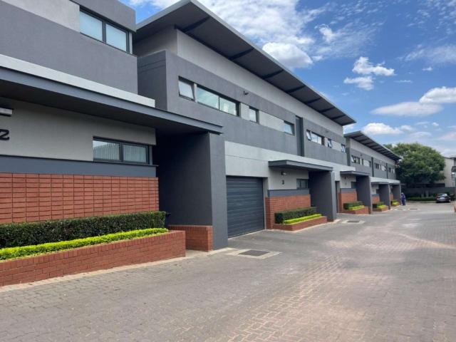 House for rent in Waterkloof, Gauteng