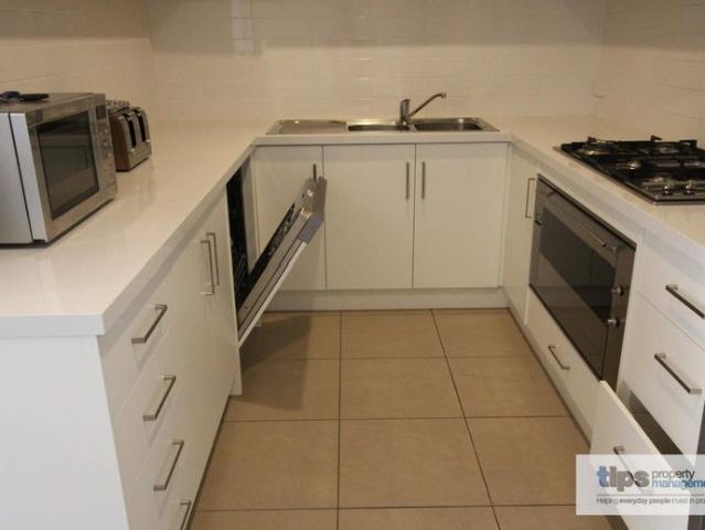 Townhouse for rent in Horseshoe Creek, South Australia