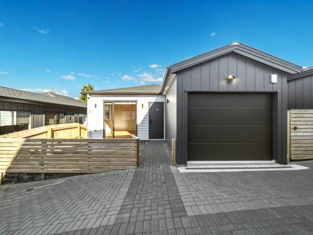House for rent in Crown Lynn Yards, Whau