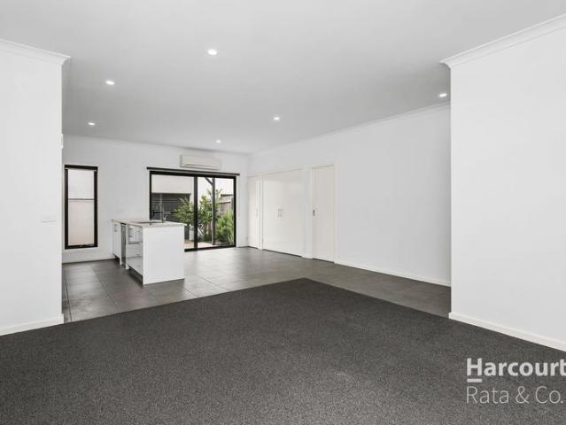 Townhouse for rent in Camerons Creek, Victoria
