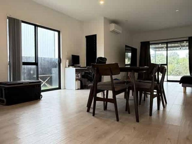 Townhouse for rent in Papakura, Oroua County