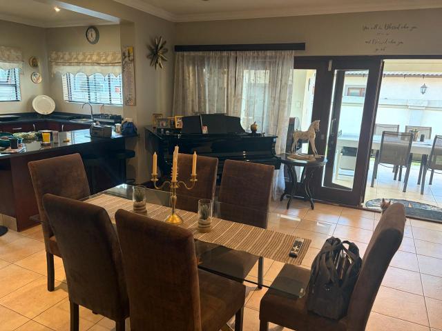 House for rent in Waterkloof, Gauteng