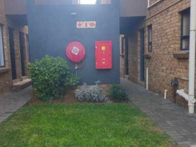 Townhouse for sale in Ekurhuleni, Gauteng